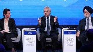 IEA: Davos'tan enerji kriziyle ilgili ortak karar çıkması, oldukça zor