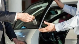 İkinci el oto satışlarında 6 ay ve 6 bin kilometre düzenlemesinin süresi uzatıldı