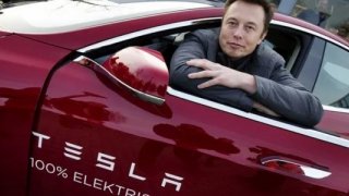 İlave gümrük vergisi, Tesla’yı zora soktu