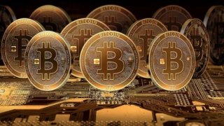 İlk 10’un Altısı Yükseldi, Bitcoin Düşüşte