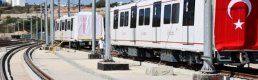 İlk yerli sürücüsüz metro aracı raylara indirildi