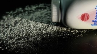 İngiltere'de 3 bini aşkın kişiden Johnson & Johnson'a bebek pudrası davası
