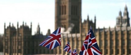 İngiltere'de enflasyon 3 yılın en düşüğüne indi