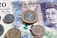 İngiltere'de enflasyon 7 ay sonra ilk kez yavaşladı