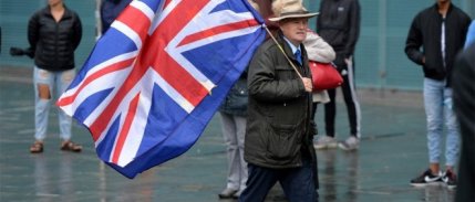 İngiltere  hizmet sektöründe son dört ayın en zayıf performansı