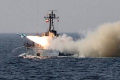 İran’dan denizde güç gösterisi: Hürmüz Boğazı'nda tatbikat başlatıldı