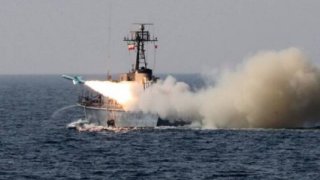 İran’dan denizde güç gösterisi: Hürmüz Boğazı'nda tatbikat başlatıldı