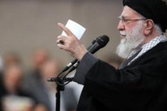 İran dini lideri Hamaney’den halka birlik olma çağrısı