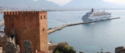 İsrail'e giden kruvaziyer gemileri rotalarını Türkiye'ye çevirdi