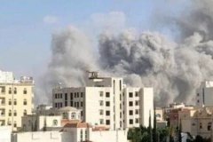 İsrail, Yemen'in başkenti Sana'yı vurdu