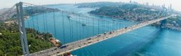 İstanbul Boğazı'nda gemi trafiği çift yönlü askıya alındı