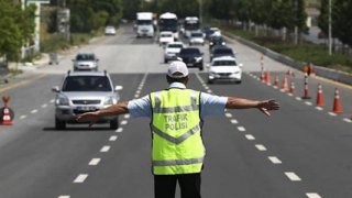 İstanbul'da bazı yollar Papa için trafiğe kapatılıyor