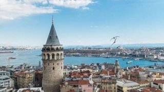 İstanbul Valiliği duyurdu: Yüksek sesle müzik dinleyene ceza kesilecek