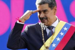 İsviçre, Maduro'nun ülkedeki tüm varlıklarını dondurma kararı aldı