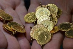 İsviçreli bankacılık devinden altın için yeni rekor tahmini