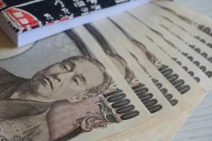 Japonya Merkez Bankası faizi sabit tuttu