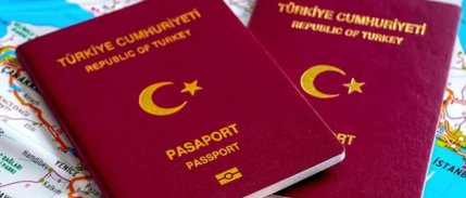 Karadağ, Türk vatandaşlarına yönelik vize serbestisini askıya alıyor