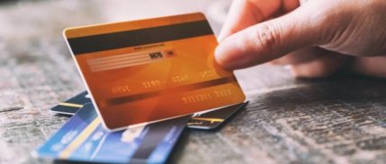 Nakit para tarihe karışıyor: Kartlı harcamalarda tüm zamanların rekoru kırıldı