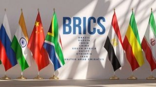 Kremlin'den Trump'a yanıt: BRICS nezdinde ortak para birimi planlanmıyor