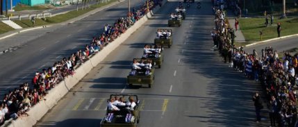 Küba Maduro operasyonunda ölen askerlerini törenle uğurladı