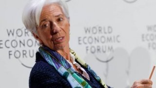 Lagarde: Faiz artışında bir süre daha aynı rotada olacağız