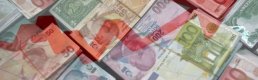 Lira Dolar Karşısında Değer Kazandı