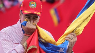 Maduro, uyuşturucu ve silah kaçakçılığıyla yargılanacak