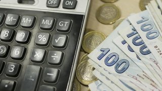 Mahfi Eğilmez’den asgari ücret hesabı