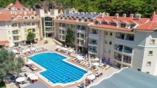 Marmaris'te 5 yıldızlı otel öğrenci yurdu oldu