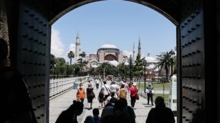 Mart ayında Türkiye’ye gelen yabancı ziyaretçi sayısı açıklandı