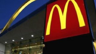 McDonald's, İsrail'deki franchise restoranlarını satın alıyor