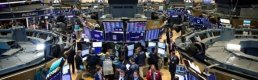 Merkez bankalarının kararları öncesinde piyasalar dalgalı seyrediyor