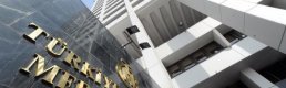 Merkez Bankası anketinde yıl sonu dolar beklentisi 8,95'e yükseldi