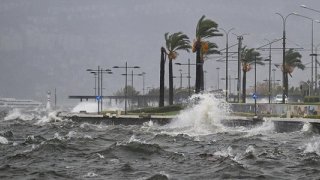 Meteoroloji'den 8 il için sarı ve turuncu kodlu uyarı