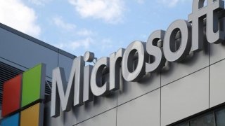 Microsoft, Almanya'ya 3,2 milyar euroluk yatırım planlıyor