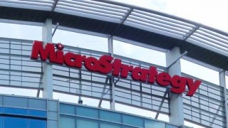 MicroStrategy hisseleri iki yılın en düşük seviyesine indi