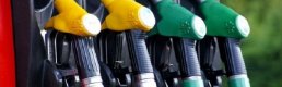 Motorine haftanın üçüncü indirimi geldi: Benzin ve motorin arasındaki fark kapandı