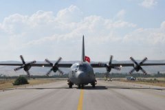 MSB: Envanterdeki C-130 uçaklarının uçuşları tedbiren durduruldu