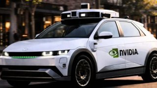 Tesla'nın teknolojik üstünlüğü Nvidia ile rekabete dönüşüyor