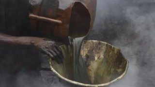 Nijerya, petrol hırsızlığı ve sabotajlar nedeniyle 3,3 milyar dolardan fazla zarar etti