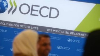 OECD Türkiye'nin 2023 yılı büyüme tahminini düşürdü