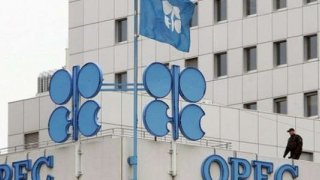 OPEC İttifakındaki Çatlak Petrol Fiyatlarına Yansıdı