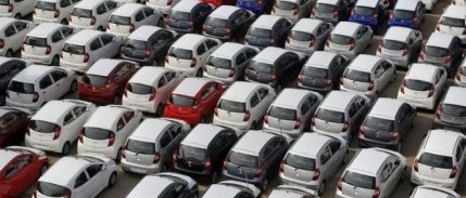 Otomobil satışları Ekim’de yıllık yüzde 76.15 düştü