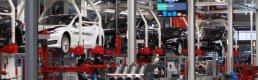 Otomotiv, Alman ekonomisindeki lokomotifi rolünü kaybediyor