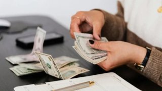Özel sektörün yurt dışı kredi borcu 195 milyar doları aştı