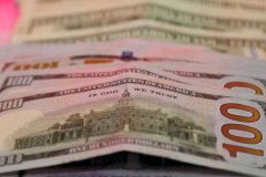 Özel sektörün yurt dışı kredi borcu arttı