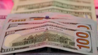 Özel sektörün yurt dışı kredi borcu arttı