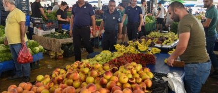 Pazarlarda gürültülü satışa 1295 TL para cezası