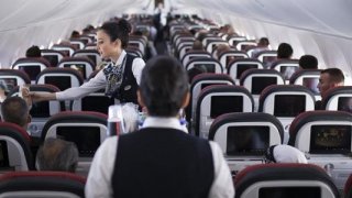 Pegasus açıkladı: Uçakta ücretsiz su dağıtmanın maliyeti belli oldu