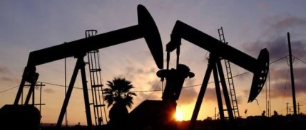 Petrol arz endişeleriyle yükseldi